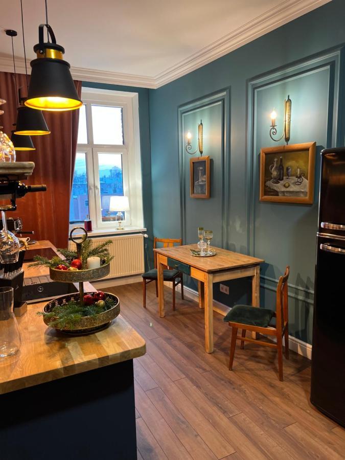 Apartament Baron ***** Jelení Hora Exteriér fotografie