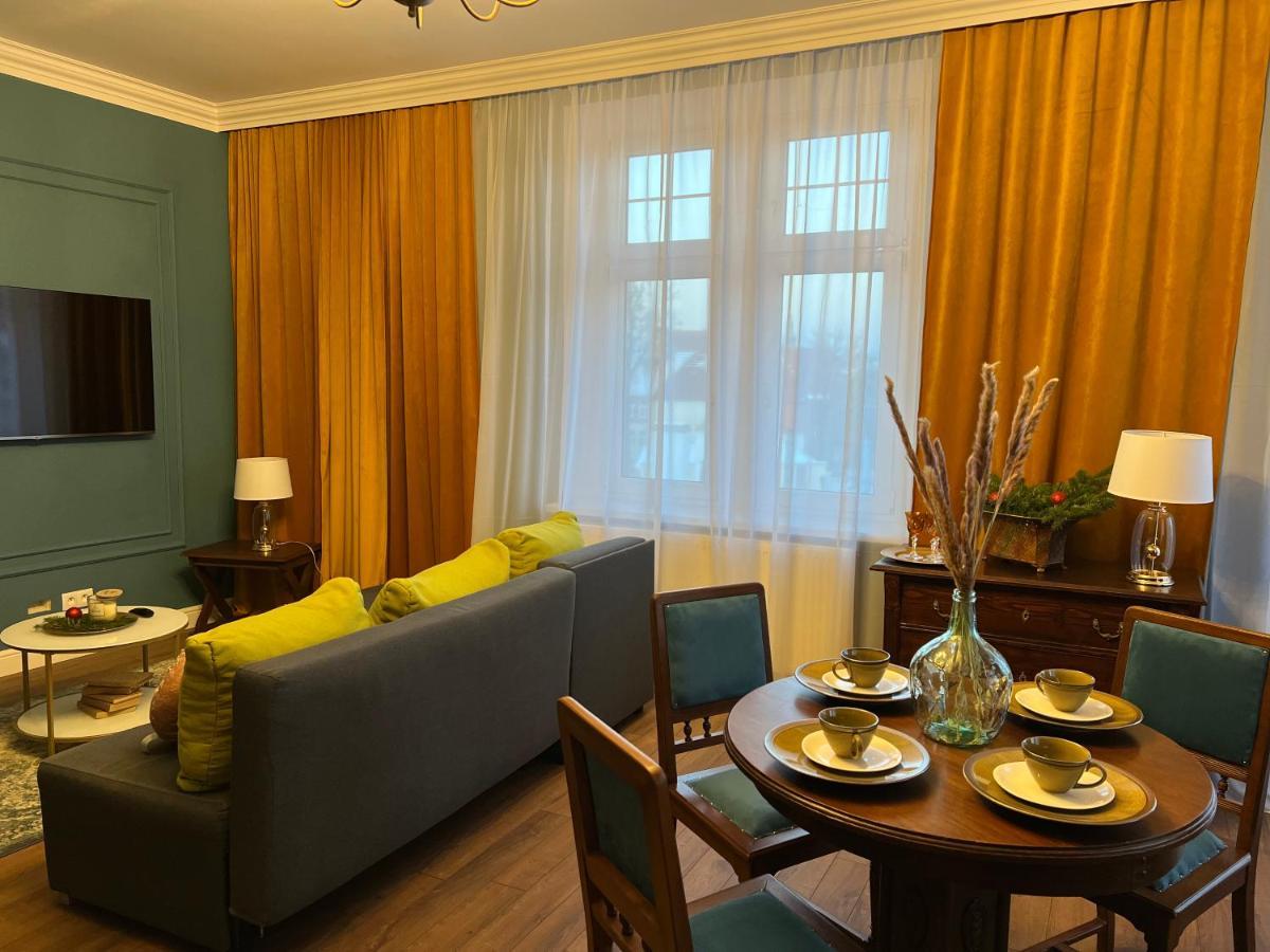 Apartament Baron ***** Jelení Hora Exteriér fotografie