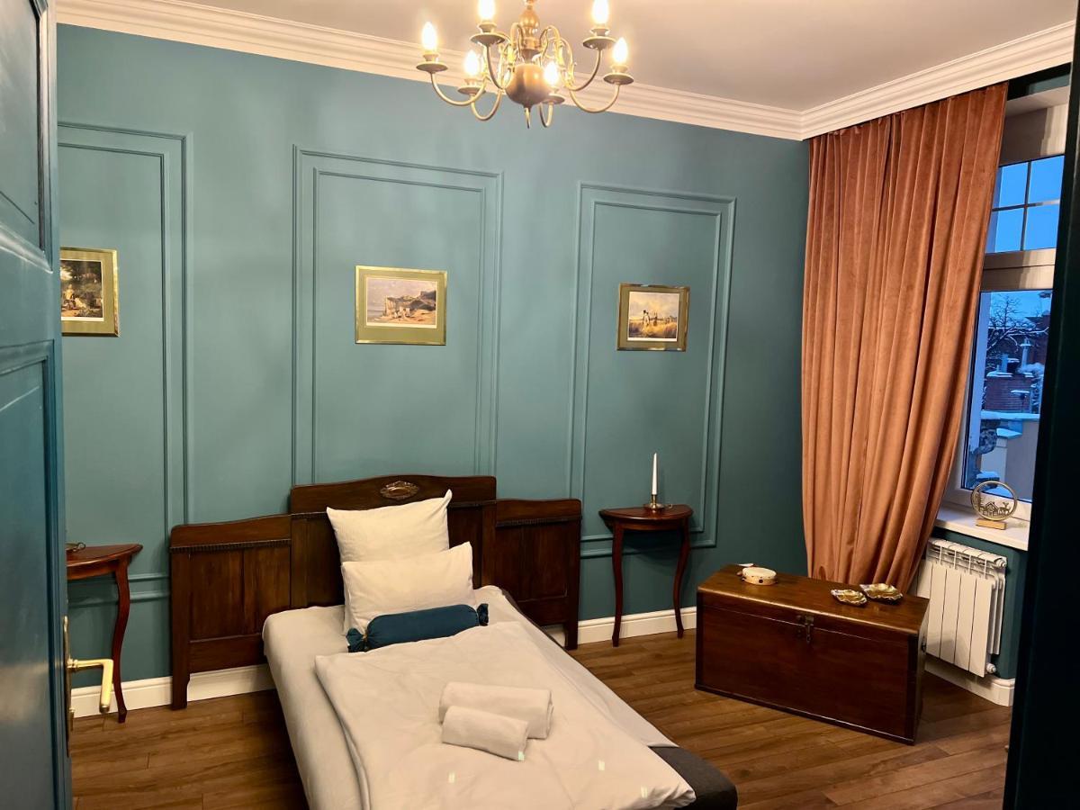 Apartament Baron ***** Jelení Hora Exteriér fotografie